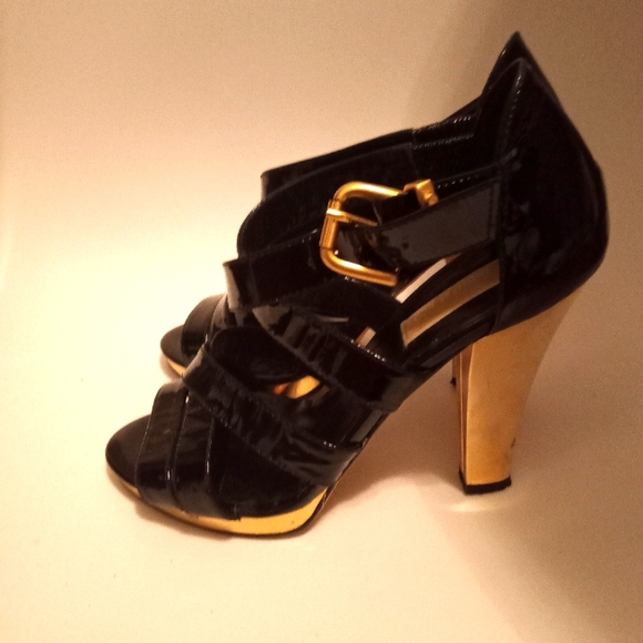 Women's Michael Kors size 7.5 - Picture 1 of 7